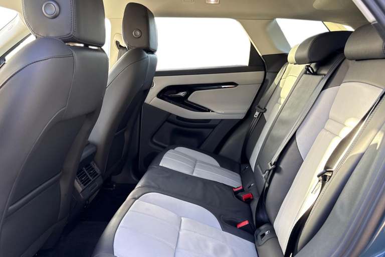 2024 Land Rover Range Rover Evoque 2.0 D200 Dynamic SE 5dr SUV Automatic