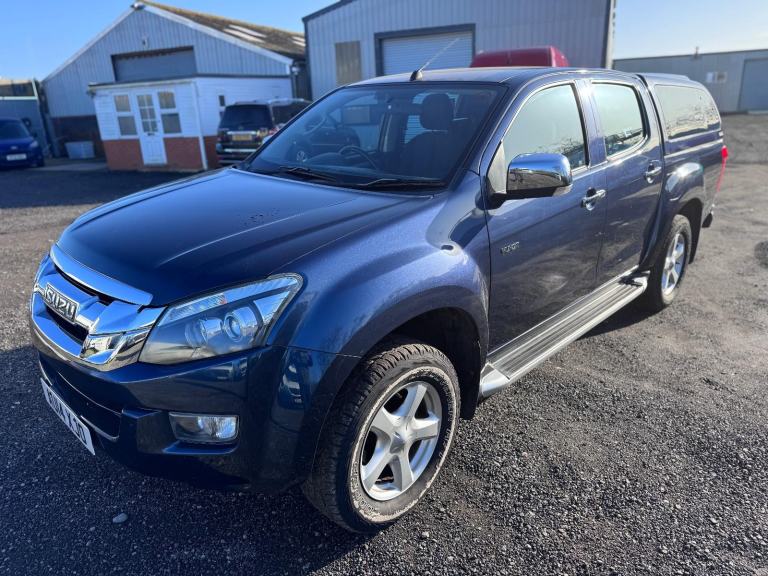NO VAT.2014 Isuzu D-Max Yukon 2.5 Turbo Diesel Auto. Only 80777 Miles Double Cab