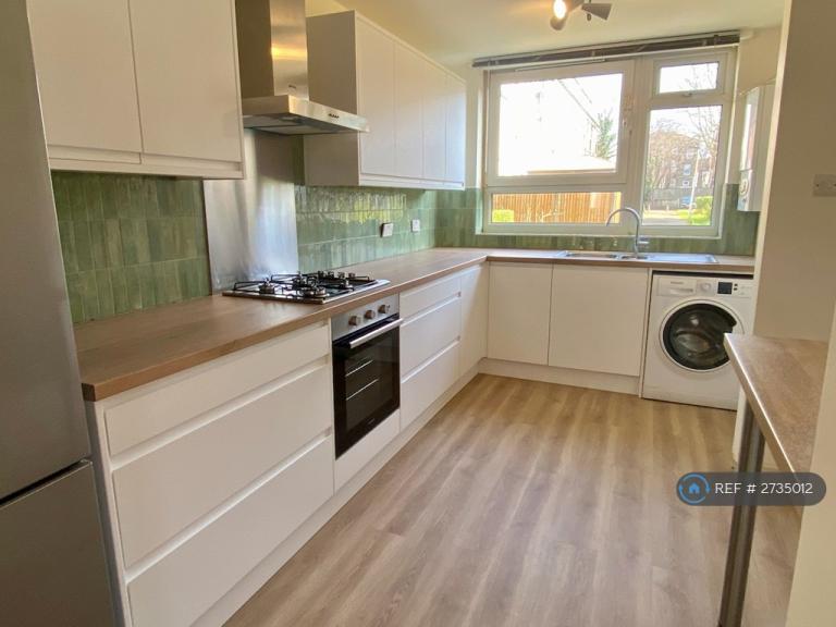 3 bedroom flat in John Barnes Walk, London, E15 (3 bed) (#2735012)