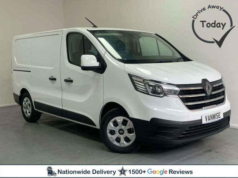 Renault Trafic E-Tech SL30 52kWh Advance Panel Van 5dr Electric Auto L1 H1 (122 ps) Electric Auto...