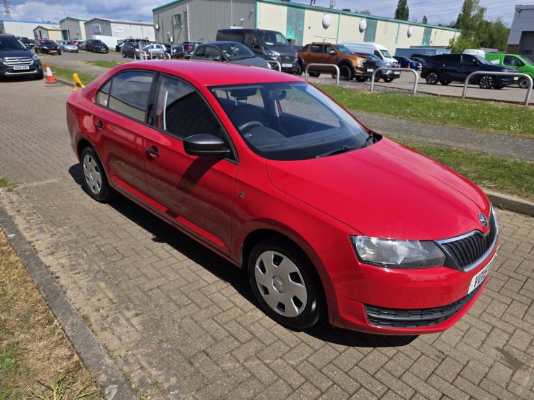 SKODA RAPID 1.2 S 2015