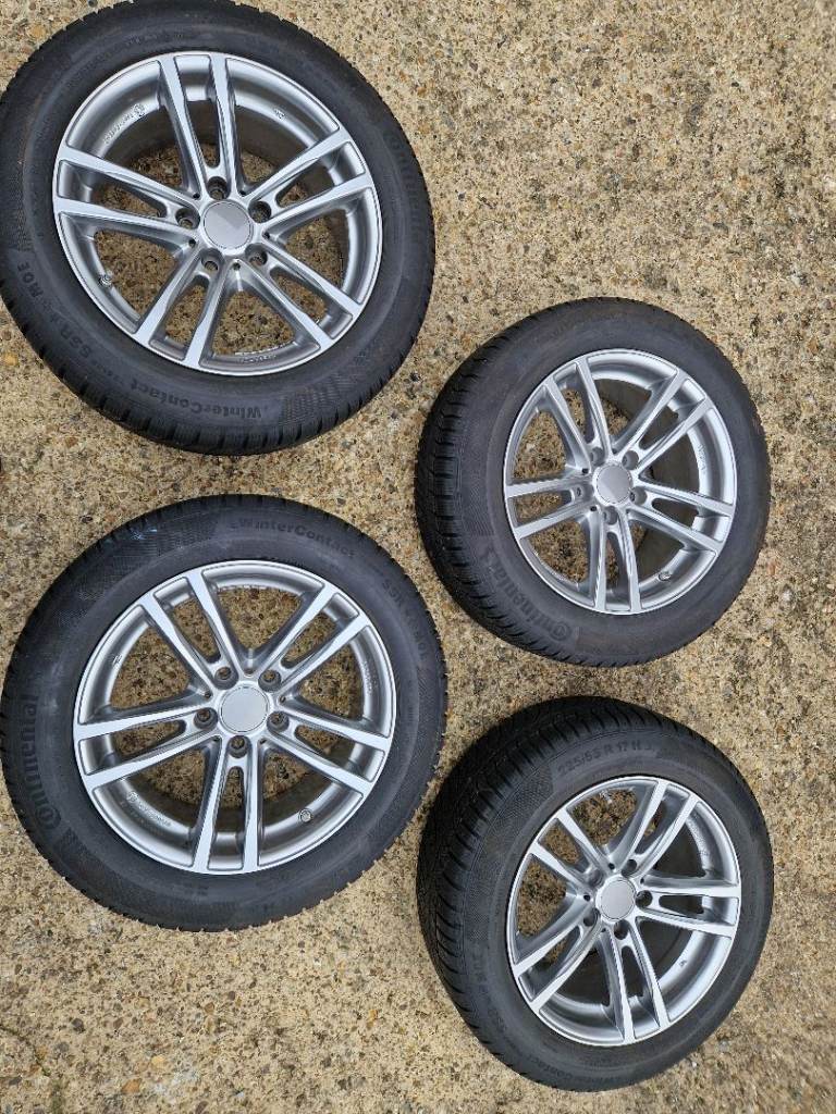 17" alloy wheels (5x120) 225/55R17 run flat winter tyres (7-8mm) BMW -RRP £1,200