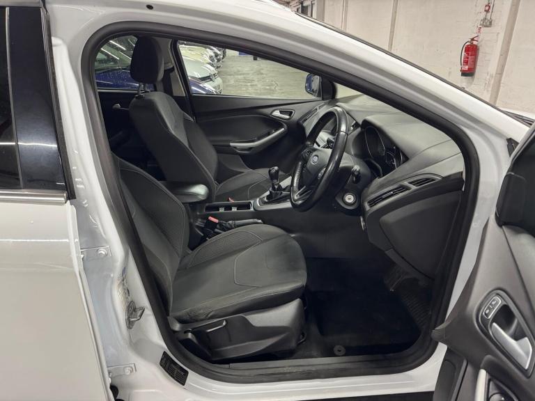 2017 Ford Focus 1.0 EcoBoost Zetec Edition 5dr ESTATE PETROL Manual