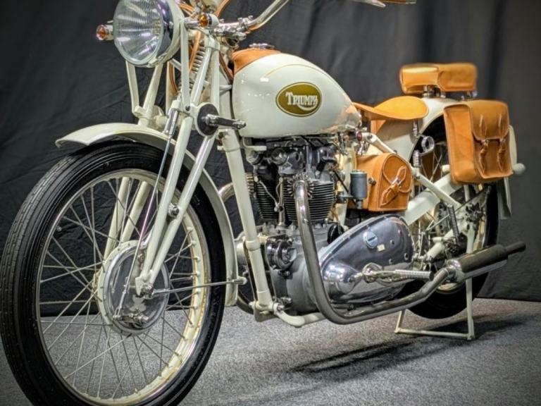 Triumph 500 Twin 1946 Classic collectors piece Purdy Engineering Special Amaz...