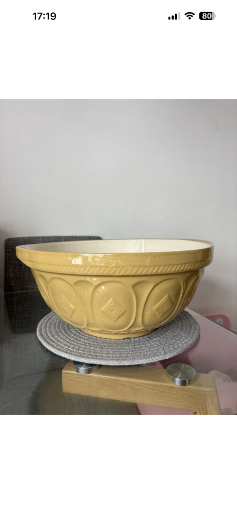 Vintage T.G. Green Gripstand Mixing Bowl No. 2 – Large Yellow Earthenware Bowl