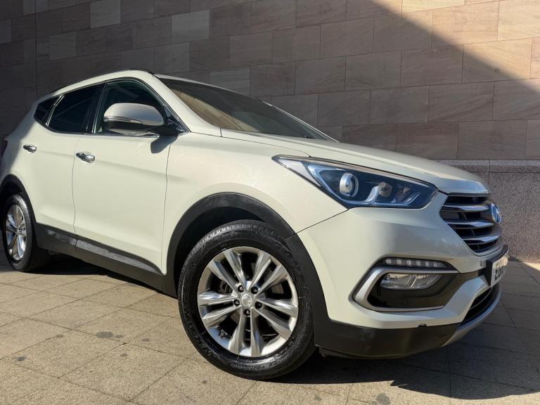 2016 Hyundai Santa Fe 2.2 CRDi Blue Drive Premium 5dr Auto [5 Seats] ESTATE DIESEL Automatic