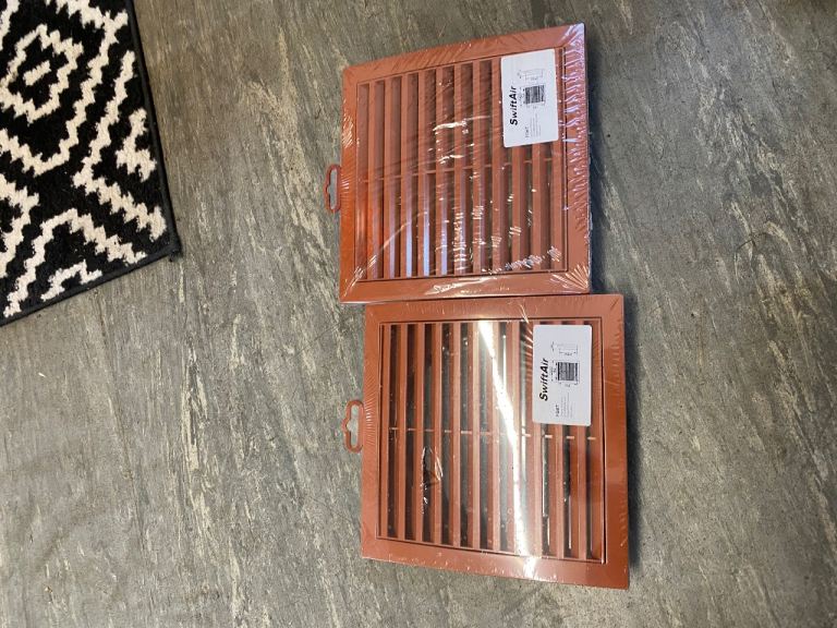 Pair of New Metal Air Vents / Grilles - Brown