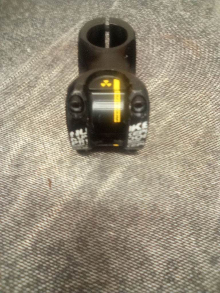 Nukeproof warhead MTB headstem.