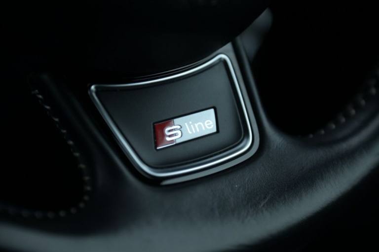 2015 Audi Q3 2.0 TDI S line Plus SUV 5dr Diesel Manual quattro Euro 6 (s/s) (184 ps) ESTATE Diese...