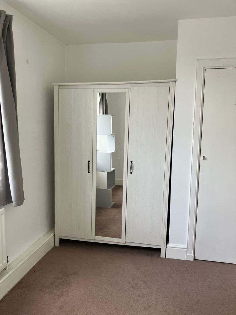 Ikea 3 door wardrobe 