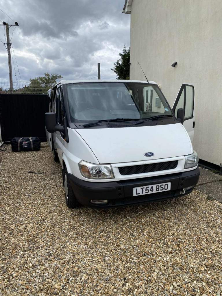 Ford transit tourneo 2l camper/day van