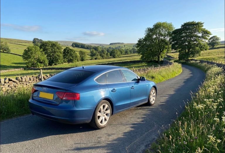 Audi, A5, Hatchback, 2011, Manual, 1968 (cc), 5 doors