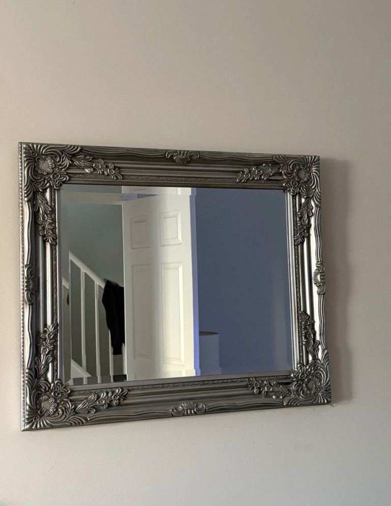 Large Silver Ornate Wall Mirror – Good Condition