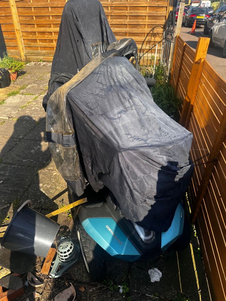 Corvus Rapide Mobility Scooter - might not be working - FREE