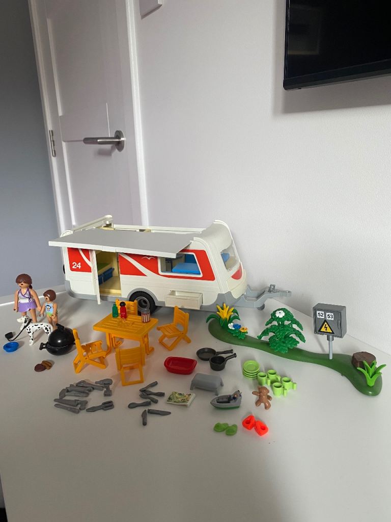 Playmobil Caravan and 2 Cars