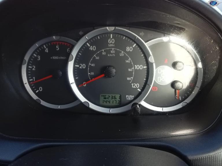 MITSUBISHI L200 2.5 DI-D Barbarian Black Manual Diesel 2010