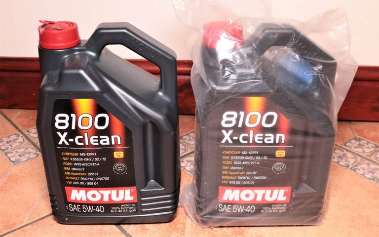 Motul 8100 X-Clean 5W-40 Engine Oil 5L + 3.5L