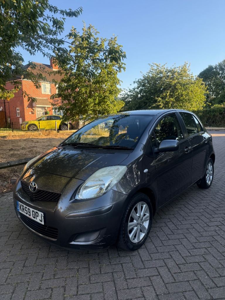 TOYOTA YARIS 1.3 PETROL 2009 - £35 Road Tax Yearly 