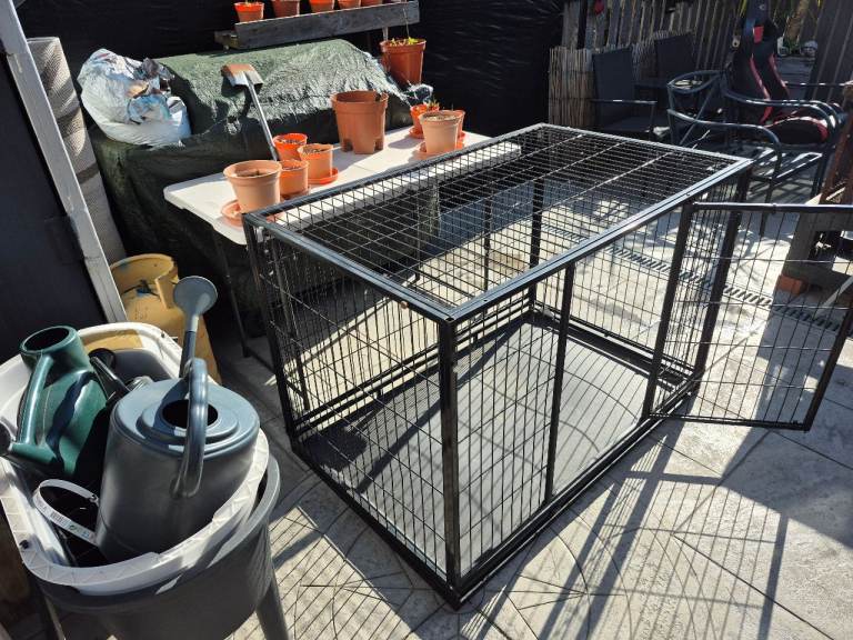 Dog cage