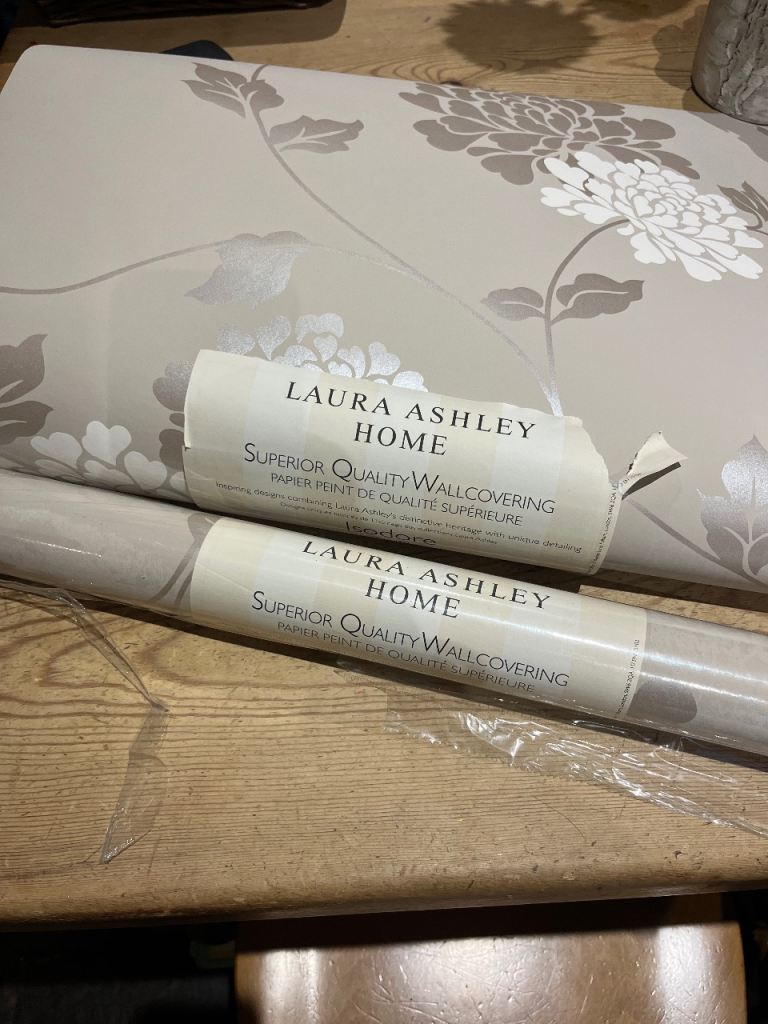Laura Ashley isodore wallpaper x2 rolls 