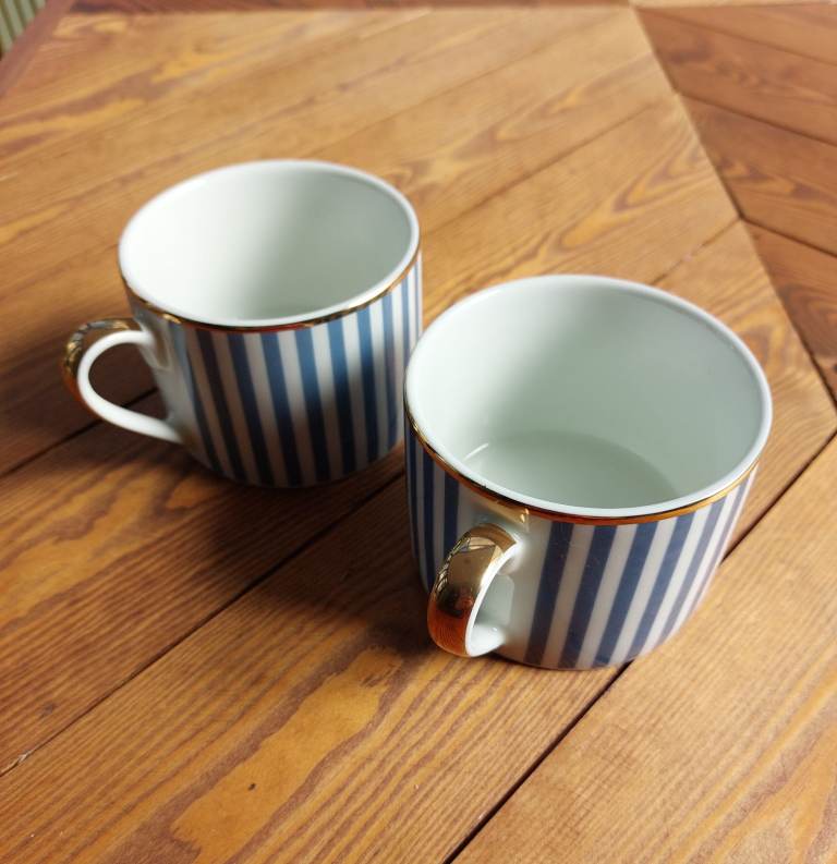New striped blue white mugs
