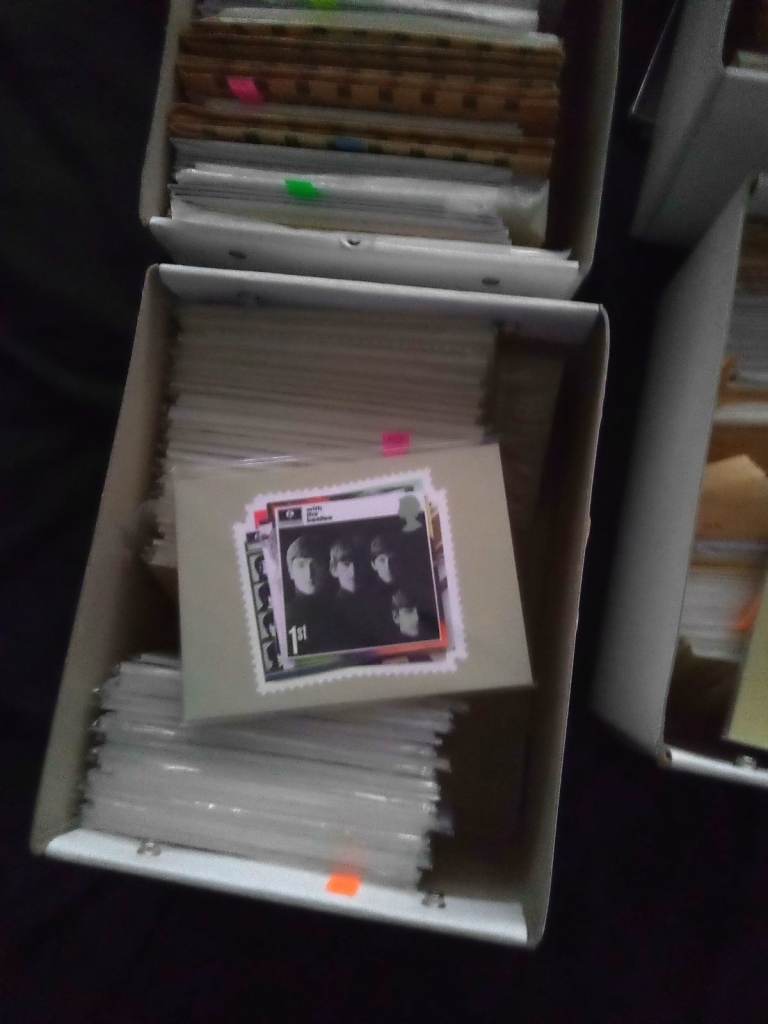 PHQ POST CARDS UNUESED 