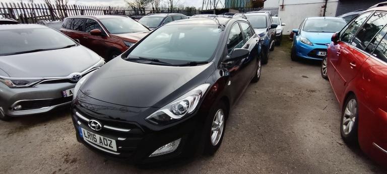 2016 Hyundai i30 1.6 CRDi Blue Drive SE Hatchback 5dr Diesel Manual Euro 6 (s/s) (110 ps) HATCHBA...
