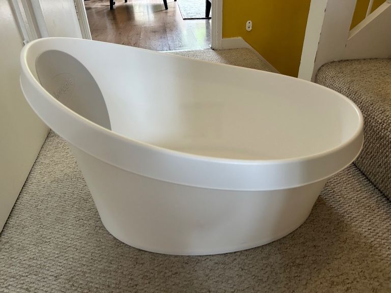Shnuggle baby bath