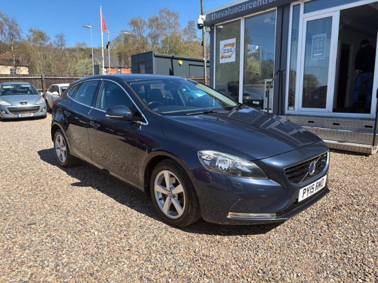 2015 Volvo V40 1.6 D2 SE Euro 5 (s/s) 5dr HATCHBACK Diesel Manual