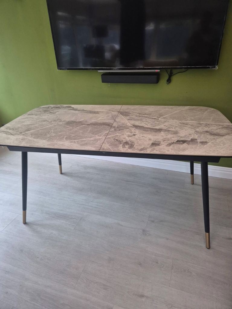 DFS marble Dining room table & coffee table 