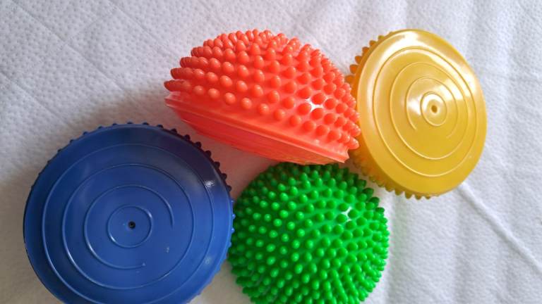 Hedgehog Balance Pods, Kids , Adults