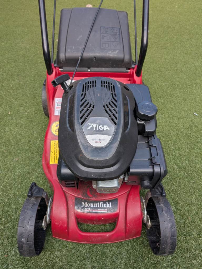 Petrol lawn mower HP164