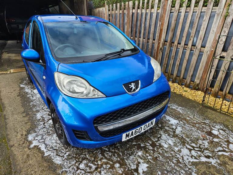Peugeot, 107, Hatchback, 2010, Manual, 998 (cc), 5 doors