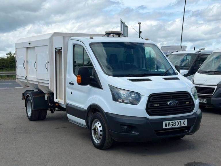 FORD TRANSIT TIPPER WITH TOOLBOX AND AIRCON. 11,995+VAT