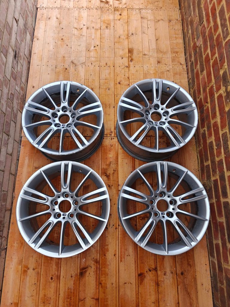 GENUINE BMW 18" MV3 Alloy Wheels (Style 193M) Staggered Set E90 E91 E92 E93