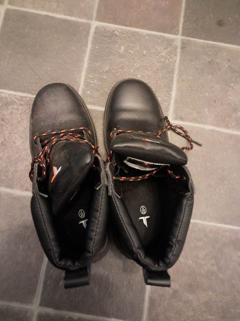 New work boots 