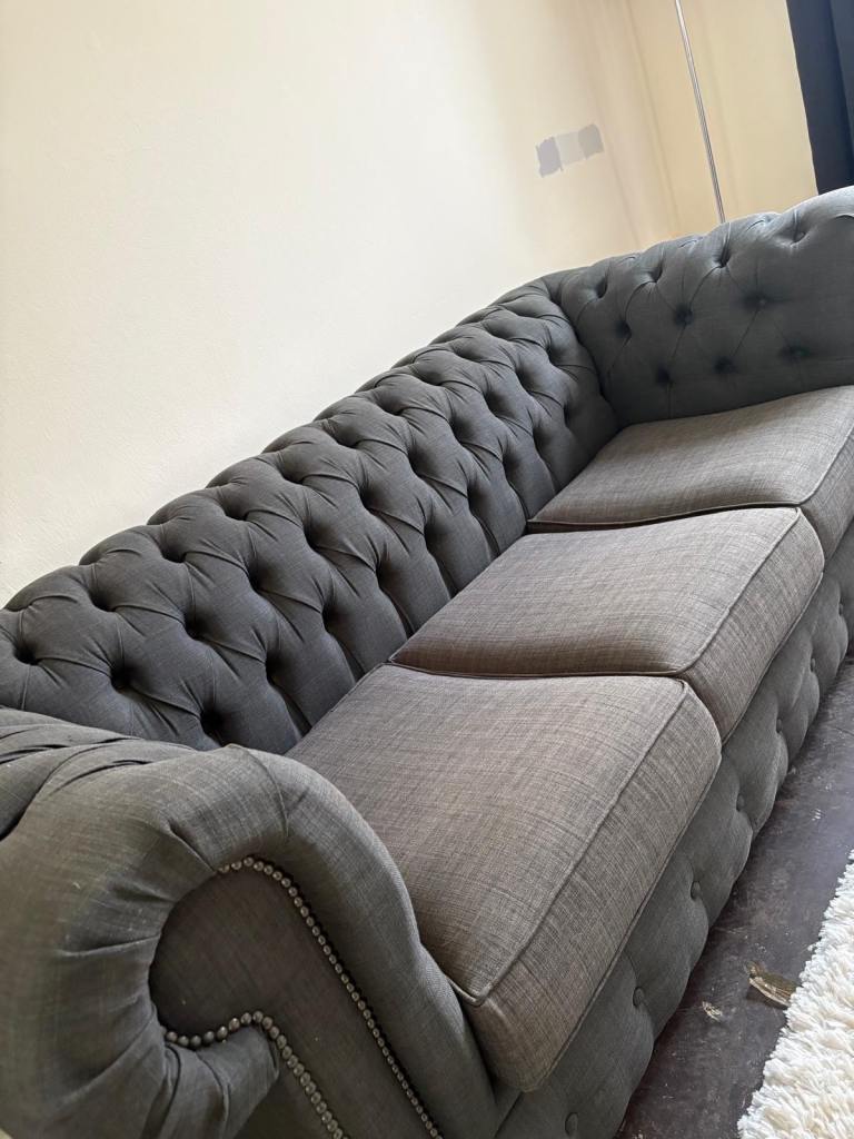 2 seater and 3 seater Chesterfield Sofa's