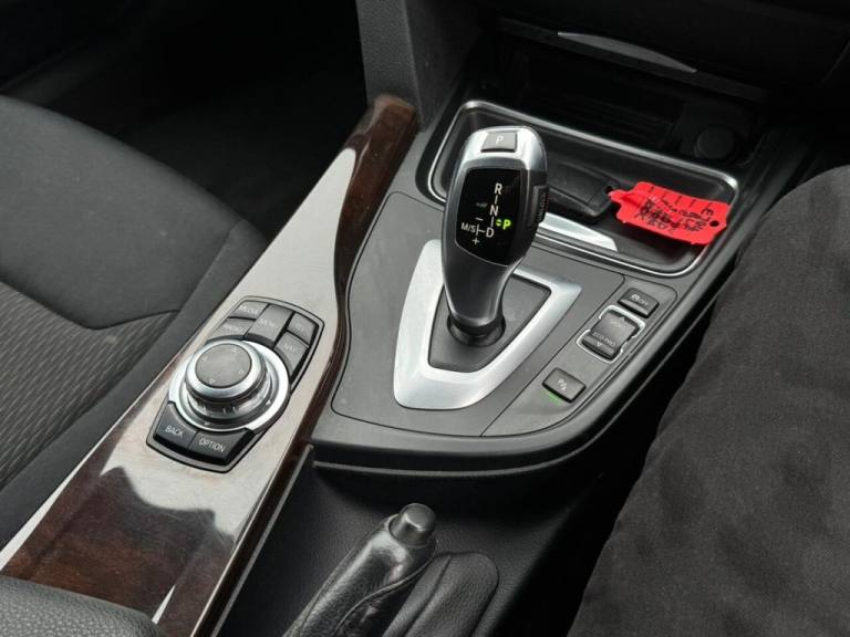 2014 BMW 3 Series 2.0 320d SE Touring 5dr Diesel Auto xDrive Euro 5 (s/s) (184 ps) Estate Diesel ...