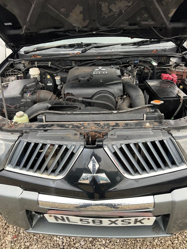 Mitsubishi l200 warrior 