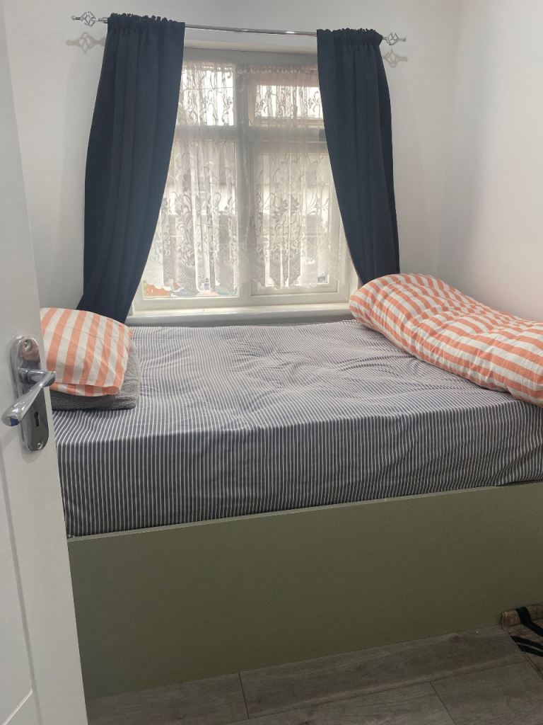 Modern single room 