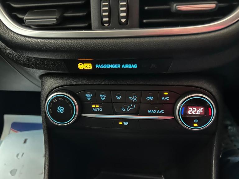 2019 Ford Fiesta 1.0T EcoBoost Titanium Euro 6 (s/s) 5dr HATCHBACK Petrol Manual