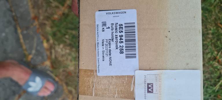 Skoda octovia osr light buld holder