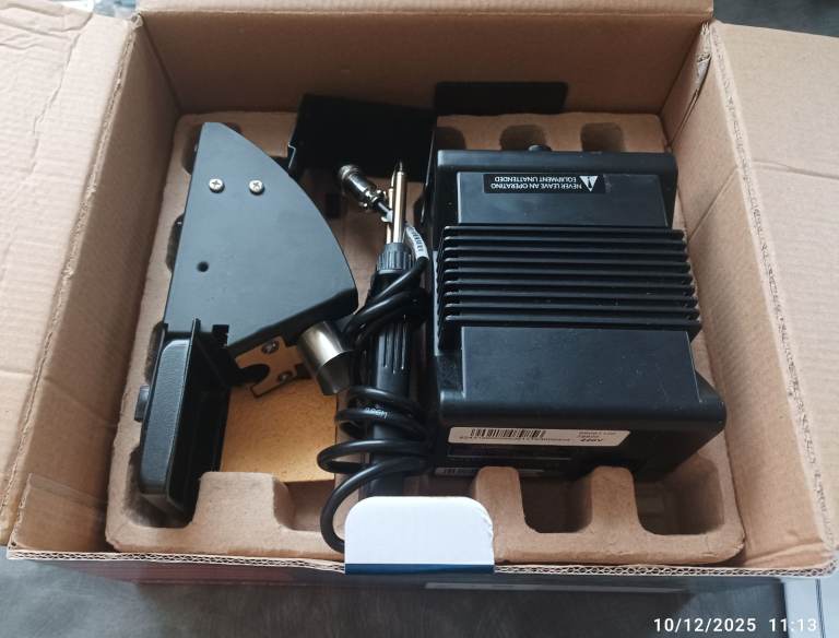 Aoyue INT 950 SMD Hot Tweezers Soldering Iron