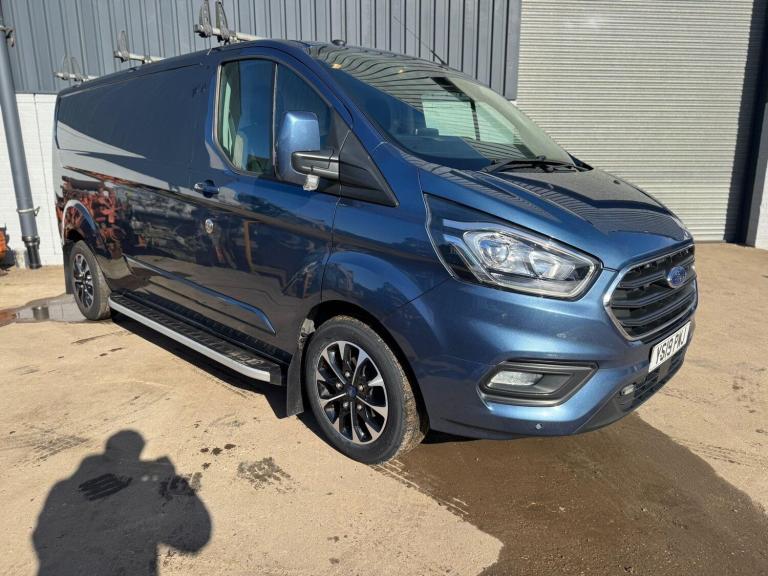  Ford Transit Custom 2.0 300 EcoBlue Limited L2 H1 Euro 6 5dr Diesel Manual