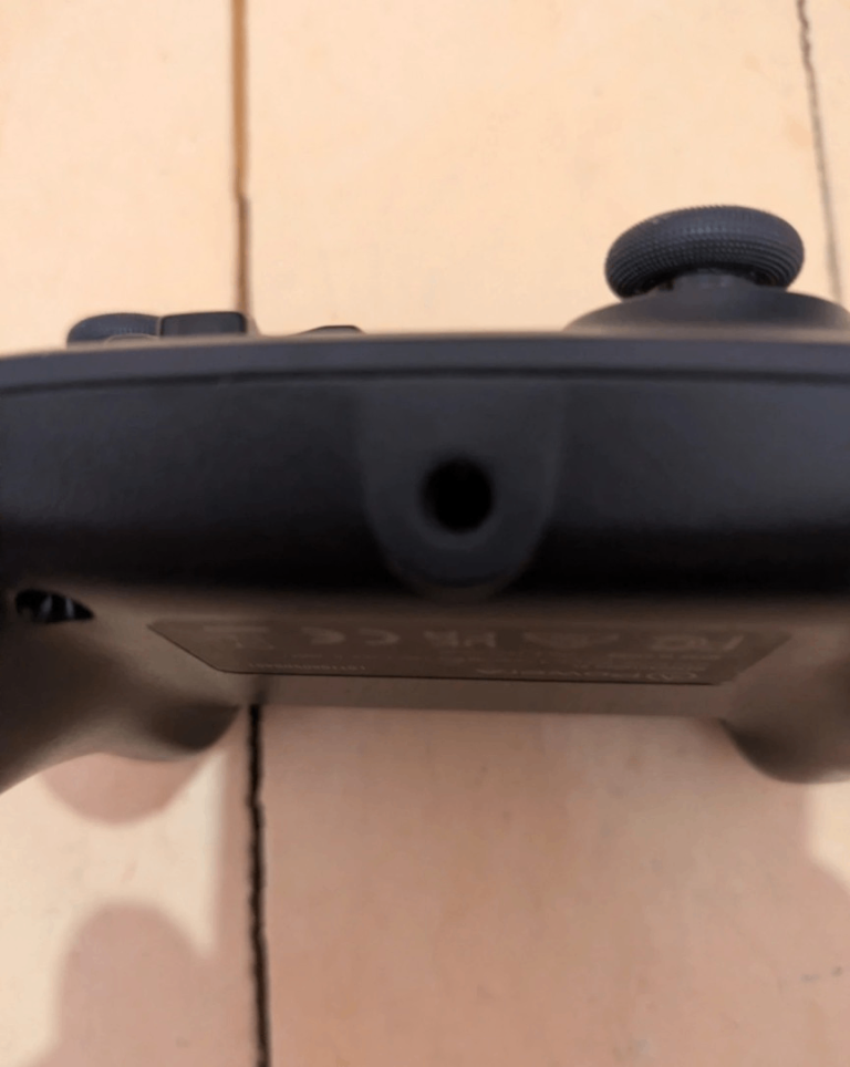 Xbox One Controller With A Tiny Bit Broken Off Top