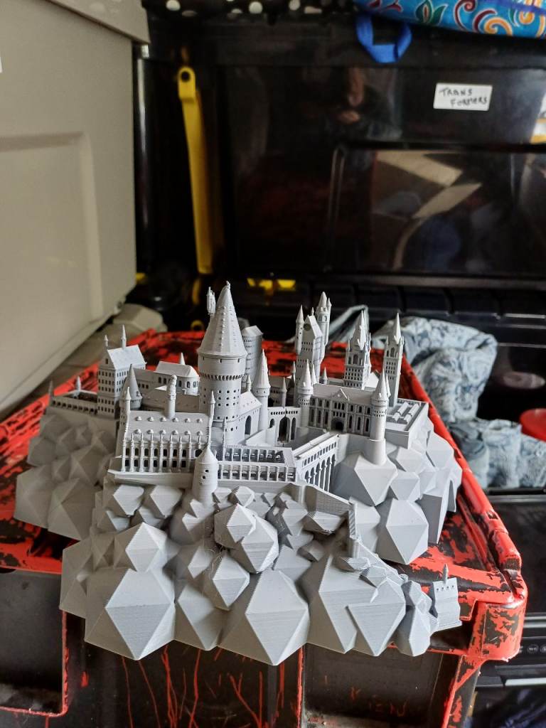 HOGWARTS CASTLE