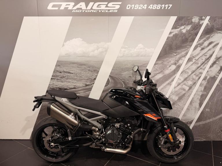 KTM 790 DUKE NEW 2026 BIKE IN STOCK AT CRAIGS MOTORCYCLES 