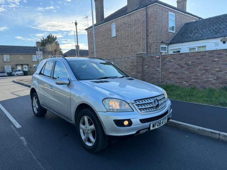 2008 Mercedes Benz Ml320 CDI Automatic 4x4 221bhp , 165k motor way miles 