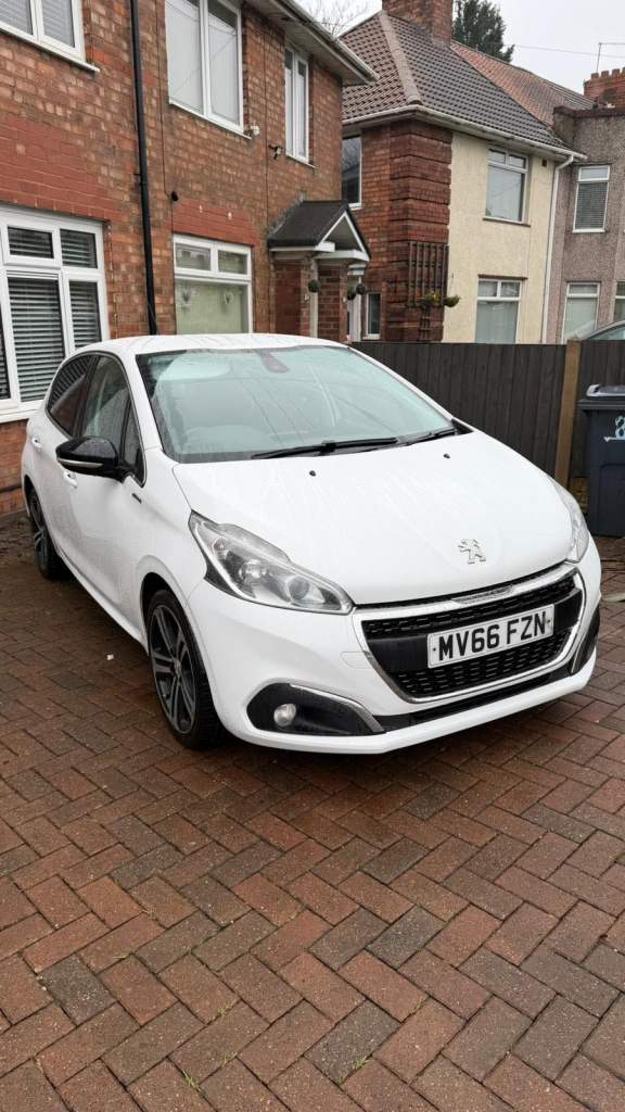 Peugeot, 208, Hatchback, 2016, Manual, 1199 (cc), 5 doors