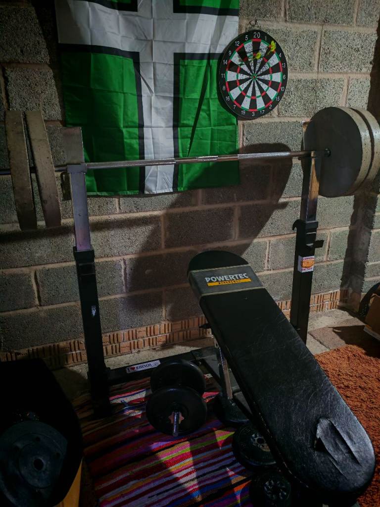 Weights bench and plates 